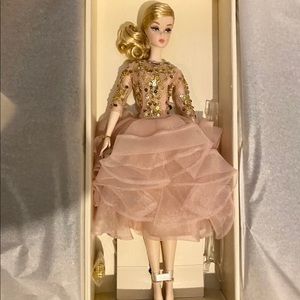Blush & Gold cocktail Silkstone Barbie